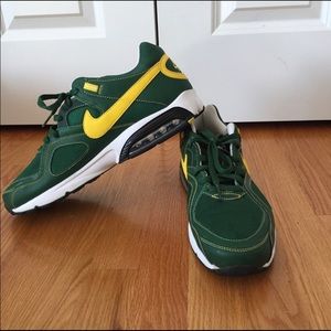 Nike Air Max size 11.5